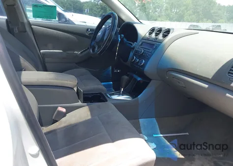 2010 Nissan Altima 2.5 S из США, поврежденный, VIN 1N4AL2AP5AN495535